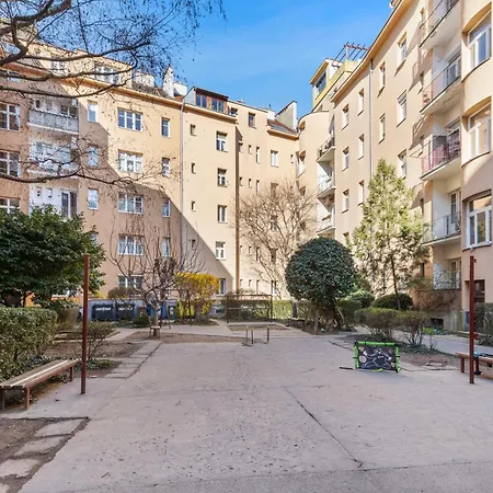 Amazing Loft With Terrace In Centre