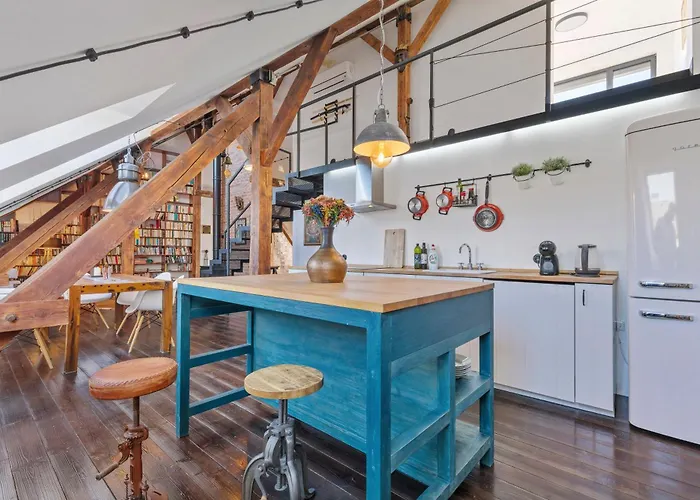 Appartement Amazing Loft With Terrace In Centre